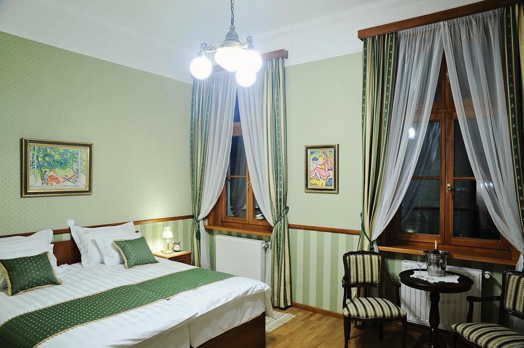 Szekszard Szallo Zimmer foto