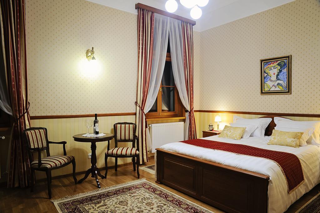 Szekszard Szallo Zimmer foto